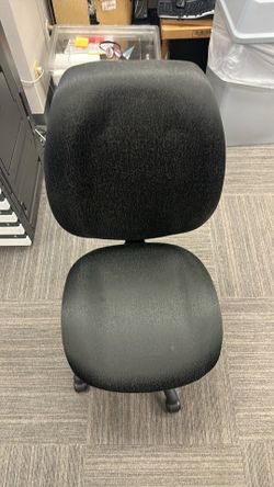 Wide Office Chair
