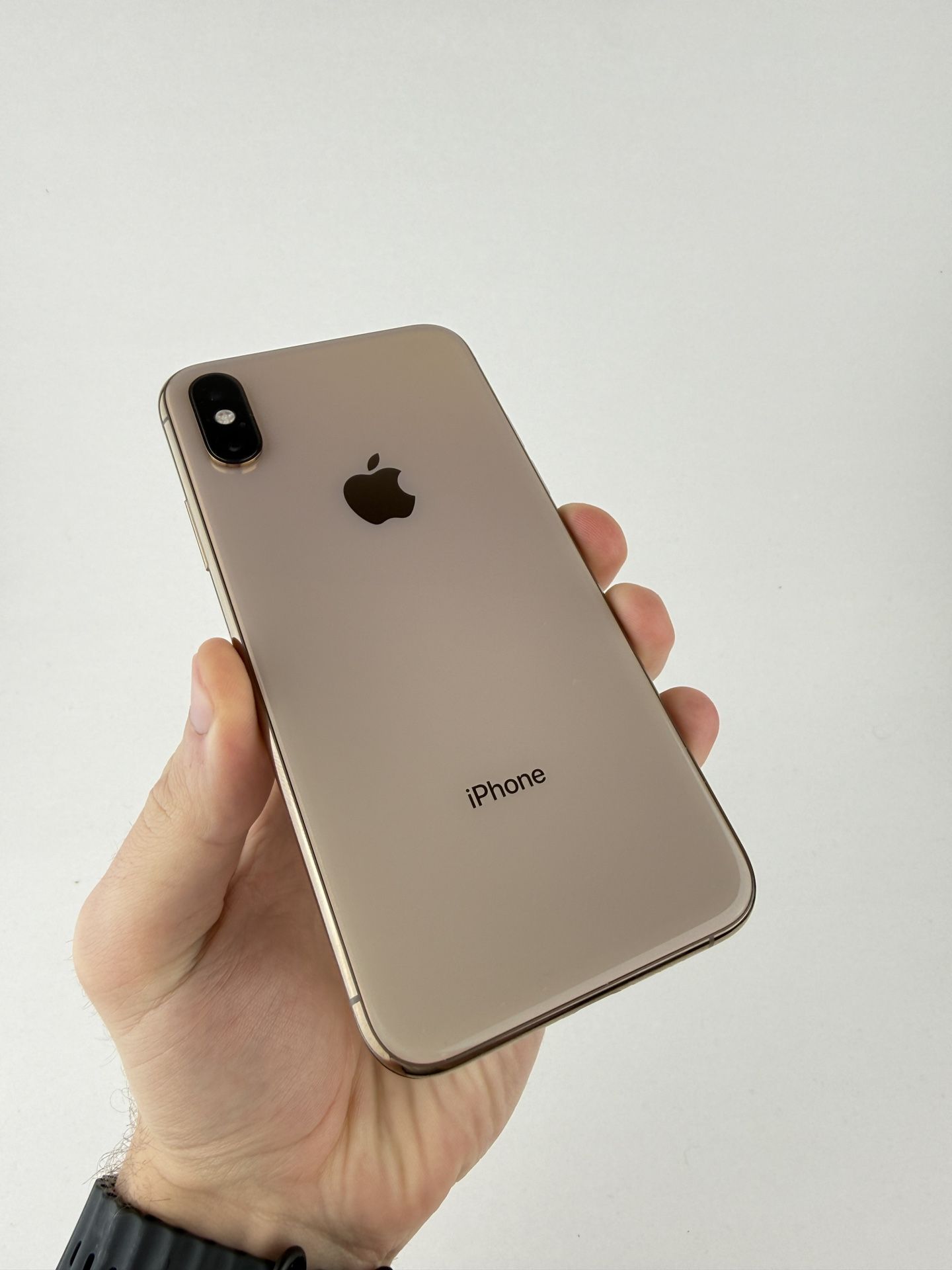 New iPhone XS 64GB Gold Unlocked