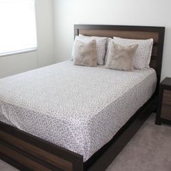 6peice Queen Size Bedroom Set Including Bed frame, Dresser, Mirror, Chest, 2 Nightstand, Including Queen Size Mattress