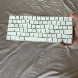 Apple Magic Keyboard