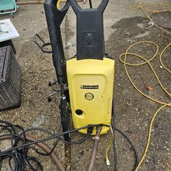Price Is Firm.. 1800 PSI Electric Power Washer