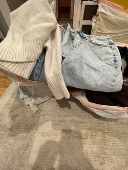 Women’s clothing , selling all in bundles