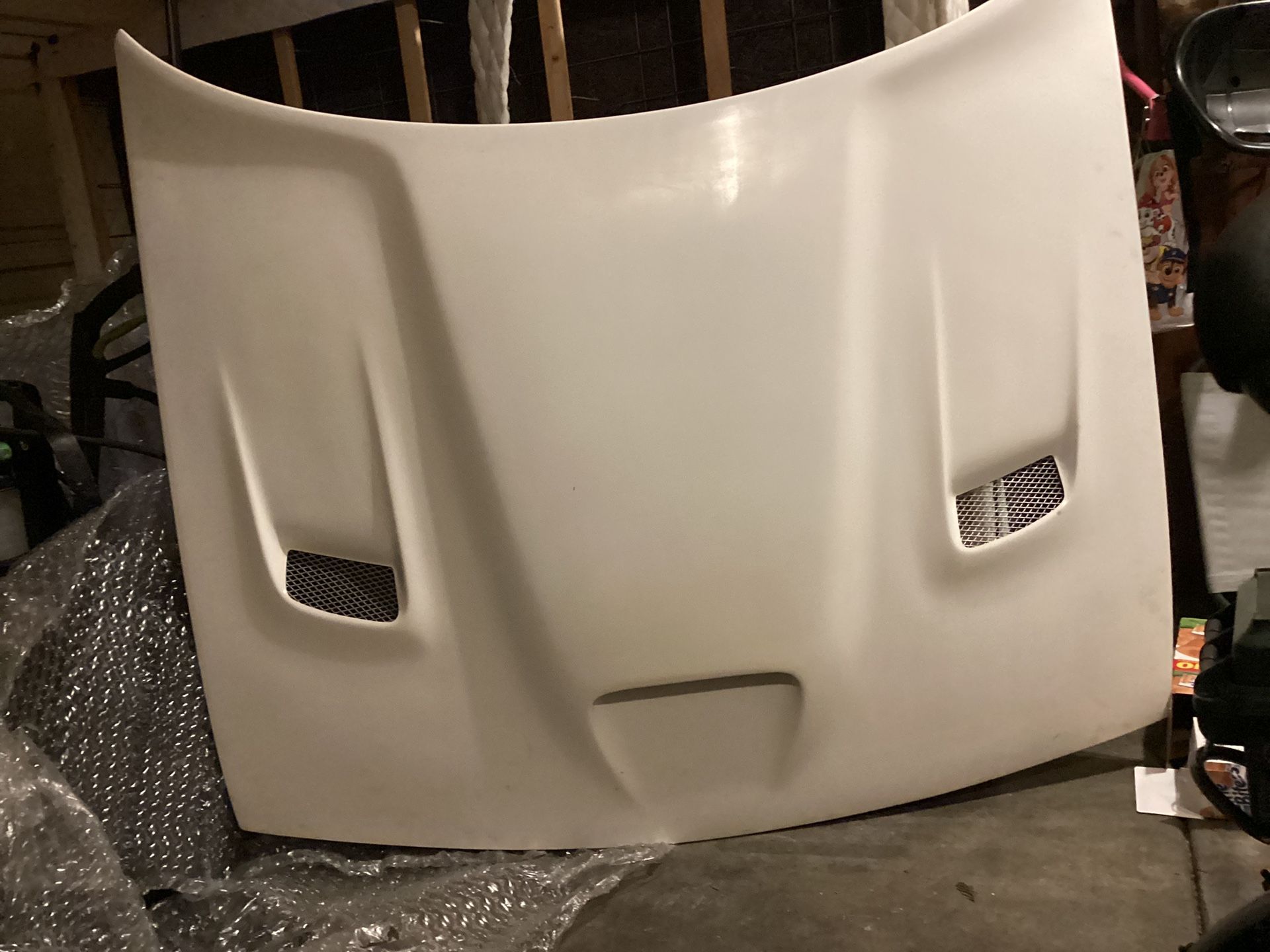 Dodge Challenger, Hell Cat Fiber Glass 2008-2014 Compatible.