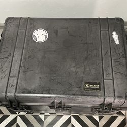 Pelican 1660 Waterproof Case