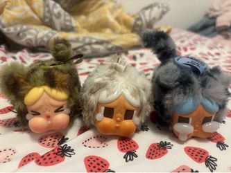 Crybaby keychain