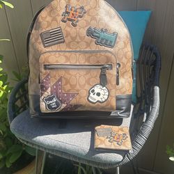 Coach Canvas With Wallet