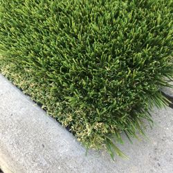 Premium artificial grass turf roll synthetic grass wholesale to public - delivery available  