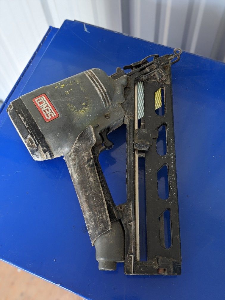 Senco Nail Gun