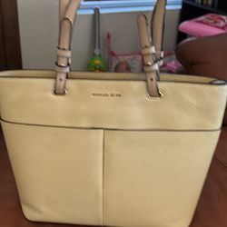 Michael Kors Tote