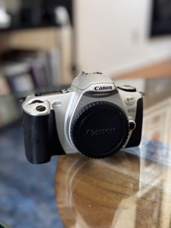 Canon Rebel 2000 35mm Film Camera