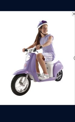 Razor Ride On Electric Scooter (NEW)