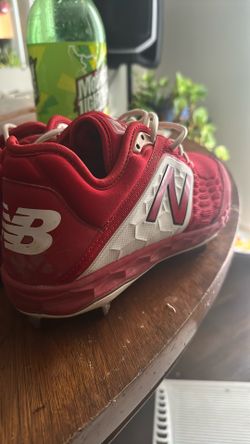 New Balance Cleats Size 9.5 M