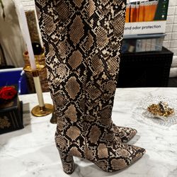 Snake skin boots (Aqau Maria) size 9