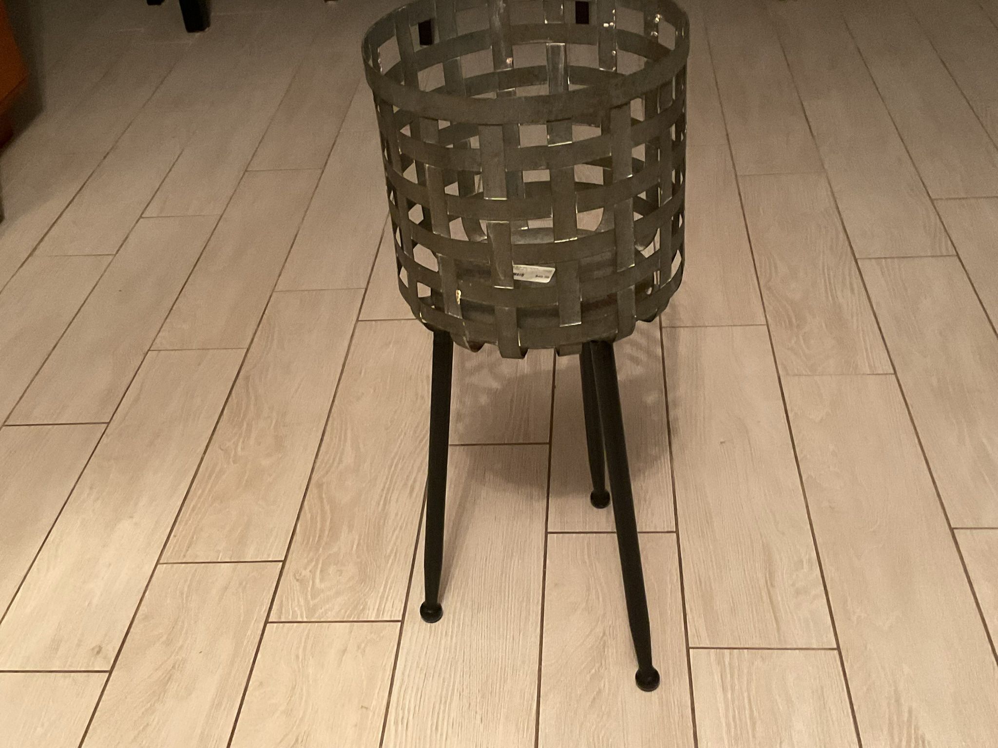 Metal Planter Brand New