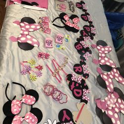 Minnie Mouse Party Decor