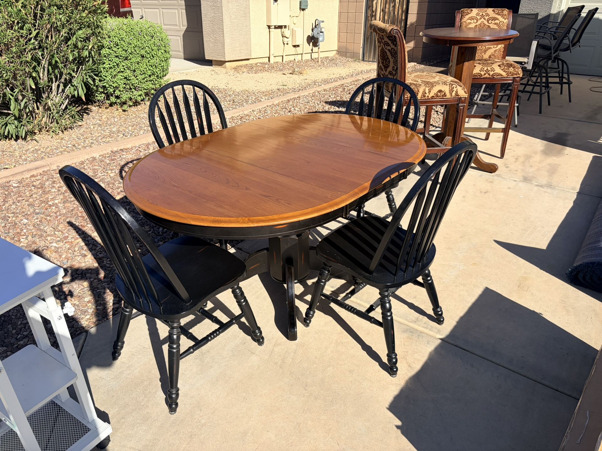Table With Leaf And 4 Chairs