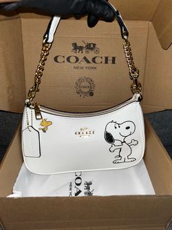 Coach x Peanuts Snoopy Shoulder Bag
