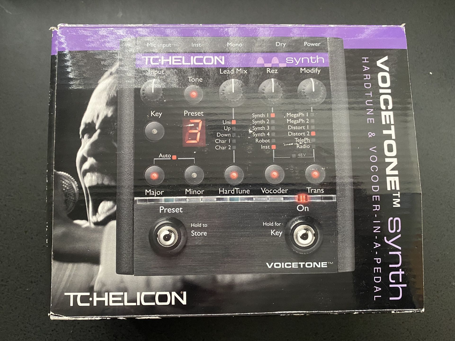 T.C. Helicon Voicetone Synth Autotune Pedal