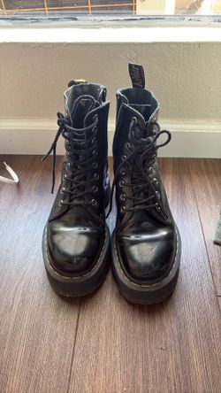 Platform Doc Martens