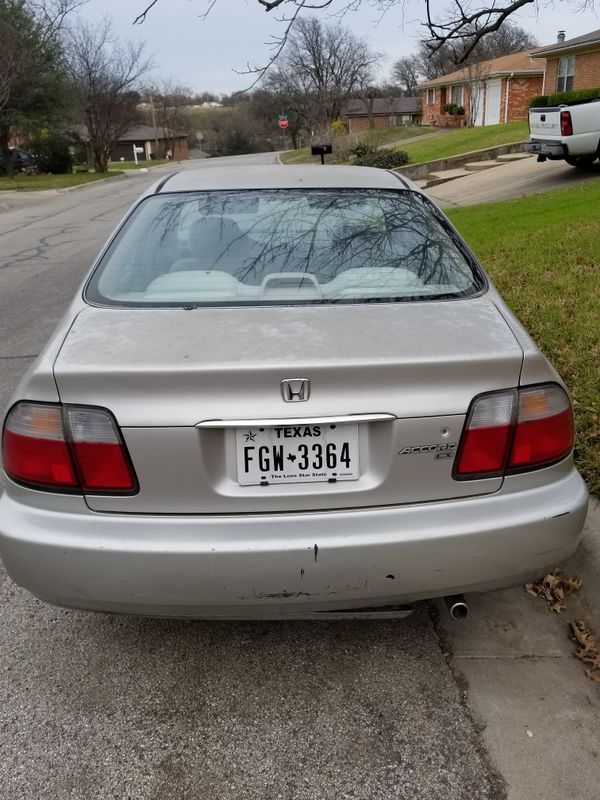 parts. Honda 97. accord...parts..out. for Sale in Arlington, TX - OfferUp