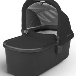 Bassinet Uppa Baby, Very Good Condition 