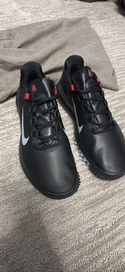 Tiger woods TW 13 retro Nike golf shoes 9 brand new