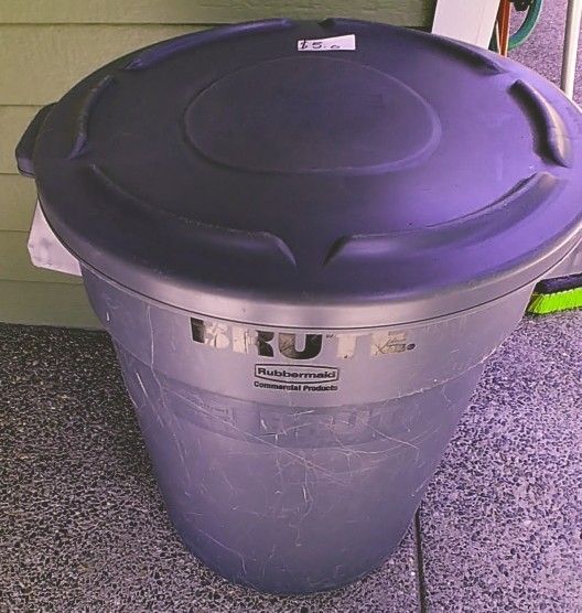 Yard Waste Container for Sale in Bothell, WA OfferUp