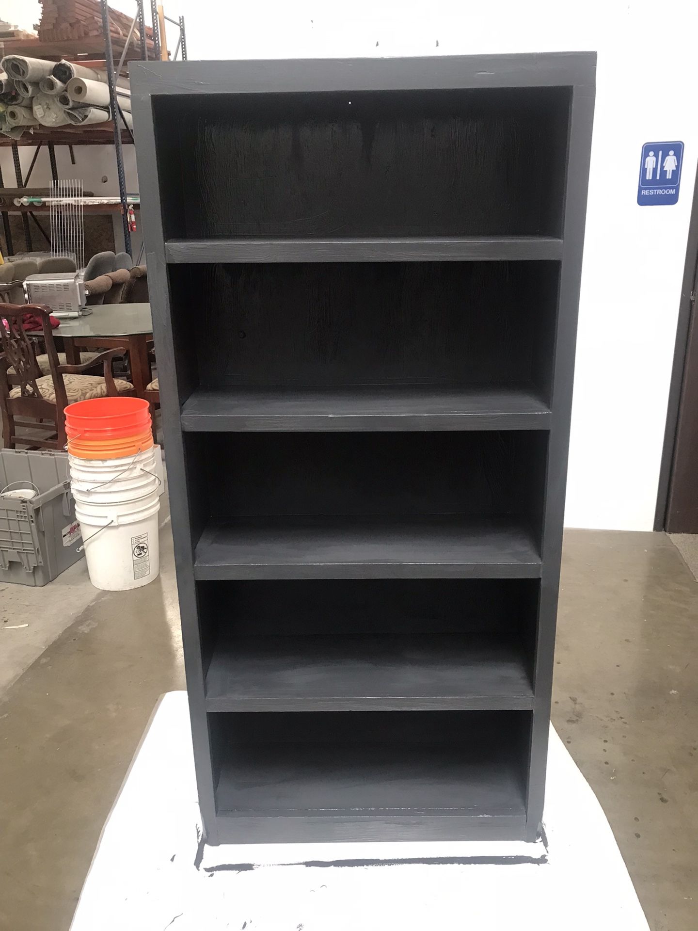 Bookcase / Shelving/ Storage Cabinet 