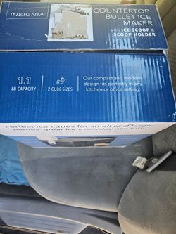 Ice maker brand new