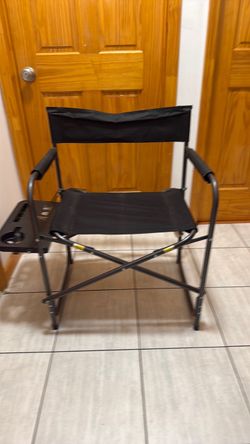 Folding beach chair