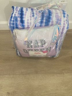 Justice reversible Queen comforter set