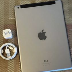 iPad air 1 Excellent Condition Works with Wifi 