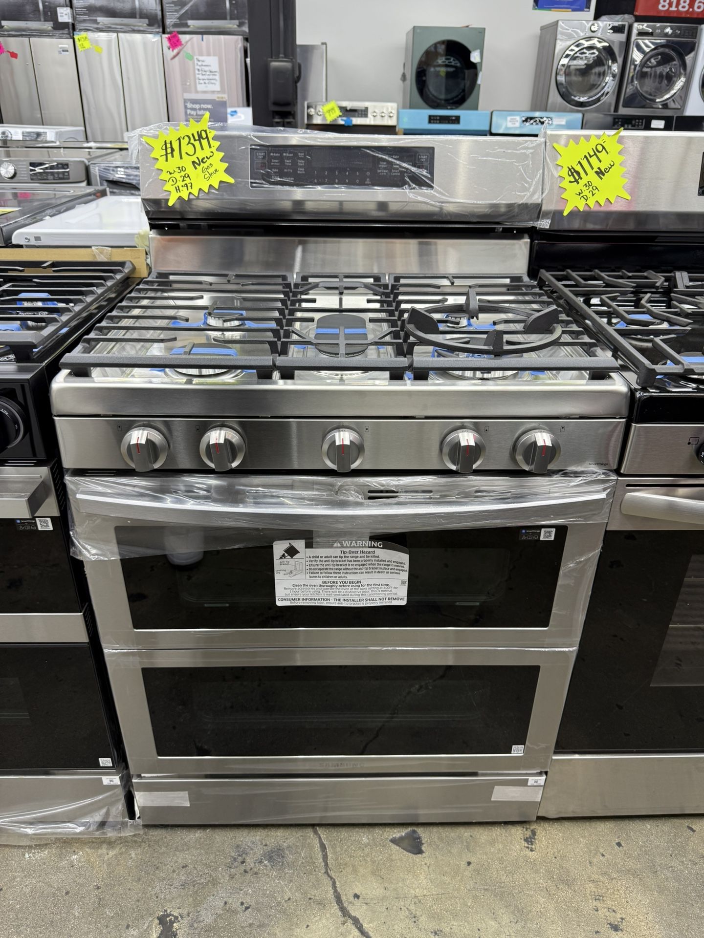 Brand new Samsung Stainless steel 5 burner range stove