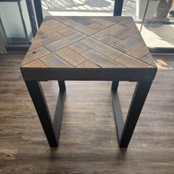 Reclaimed wood end table