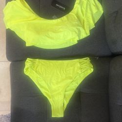 BEBE 2 Piece Bikini New medium 