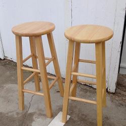 28 In Stools