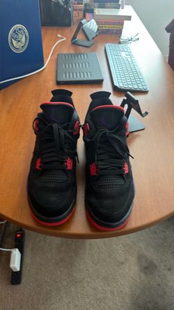 Air Jordan 4 Raptors Drake