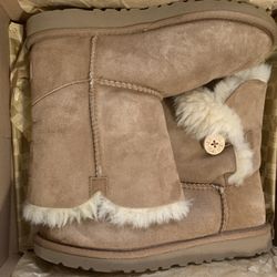 Womens/Girls Ugg Boots Size 7 Women’s 