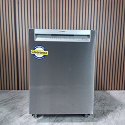 Bosch - 100 Series 24" Front Control Smart Built-In Hybrid Stainless Steel Tub Dishwasher with PrecisionWash, 50dBA - Stainless Steel (SHE3AEE5N-D-093