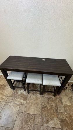 Free Hight top table