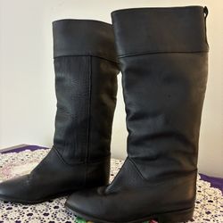 Black Leather Boots Size 5.5
