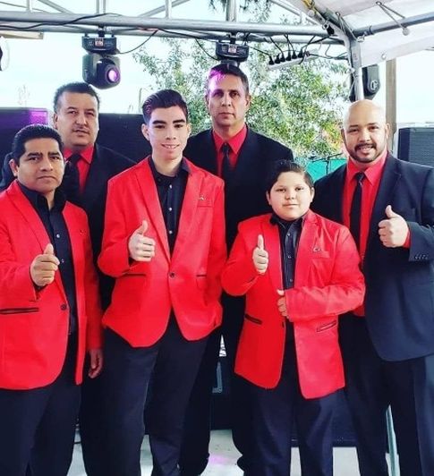 GRUPO MUSICAL PARA FIESTAS