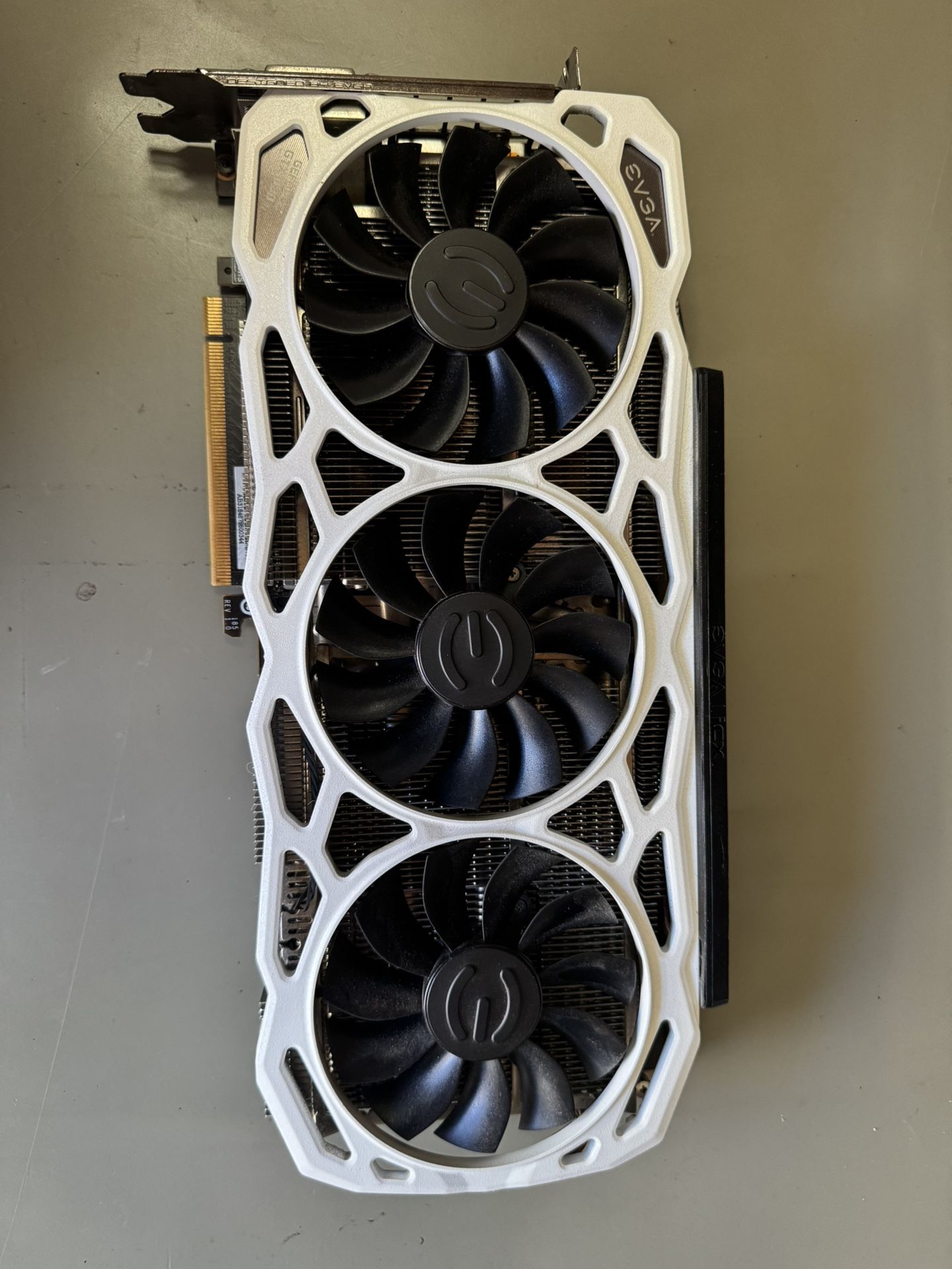 GTX 1080 Ti FTW3 Elite