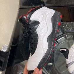 Jordan’s Size 9 Men’s 