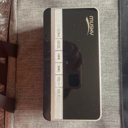 Musky Speaker And Alarm Clock