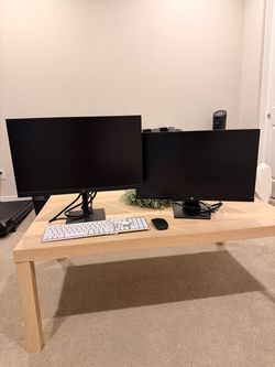 2 monitors with keyboard and mouse