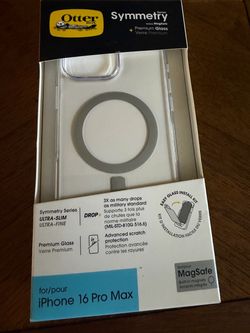 Otter Symmetry Series - iPhone 16 Pro Max Case