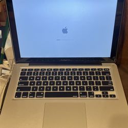 MacBook Pro 13 inch - early 2011