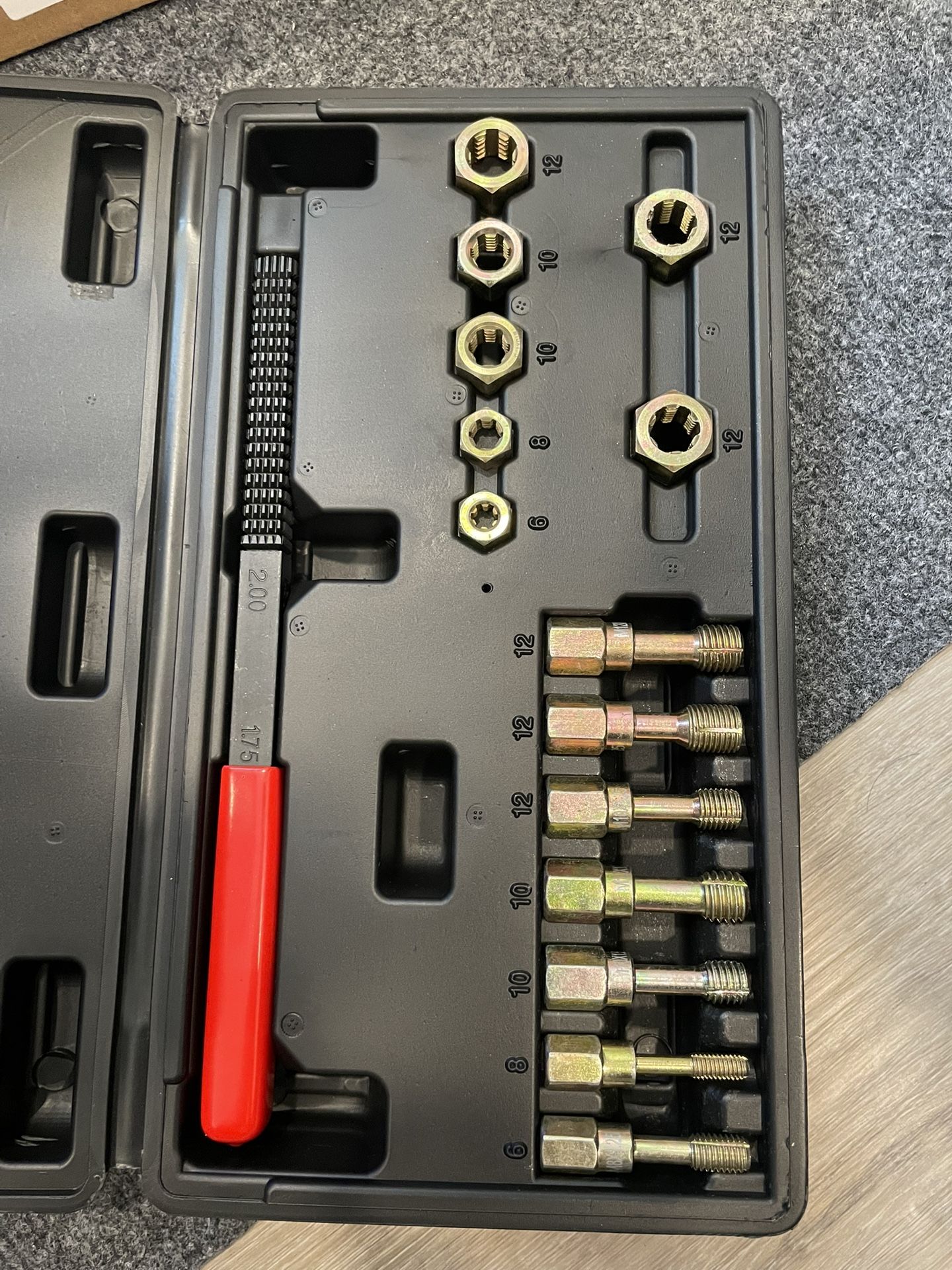 Brand New : 15-Piece Metric Thread Chaser Set