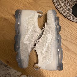 Nike Vapormax 2021 - Sz 10.5/12